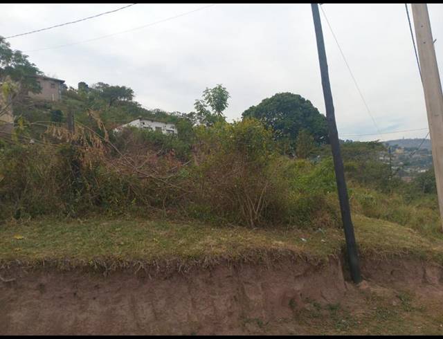 LAND FOR SALE IN LUGANDA